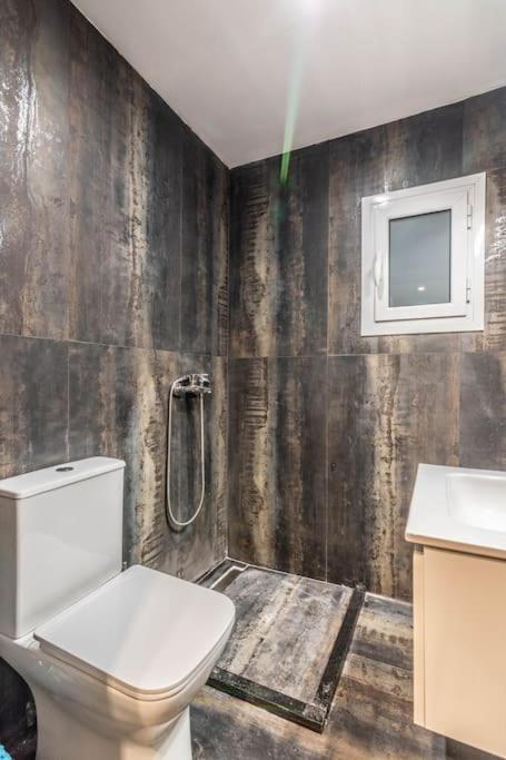 Garden Apt Apartment Athena Bagian luar foto
